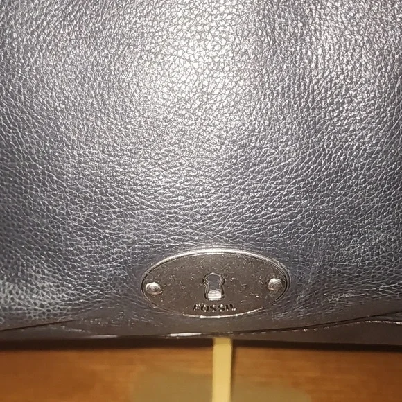 Leather Fossil Satchel - Picture 2 of 8